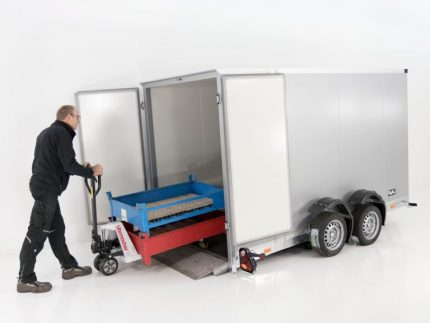 Vezeko Koffer-Absenkanhänger Höhe:210cm 2,7t|weiß