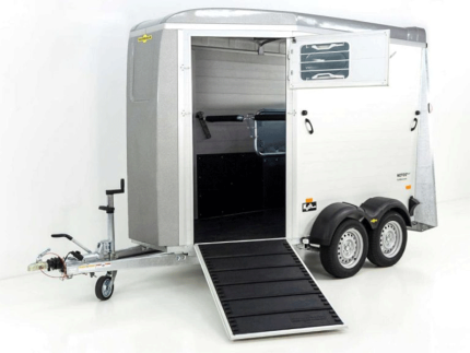 Humbaur Pferdeanhänger Notos Alu 2700 S |silber| Frontausstieg