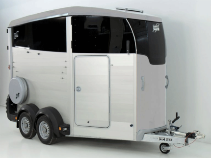 Ifor Williams Pferdeanhänger HBX 511|neues Modell|silber